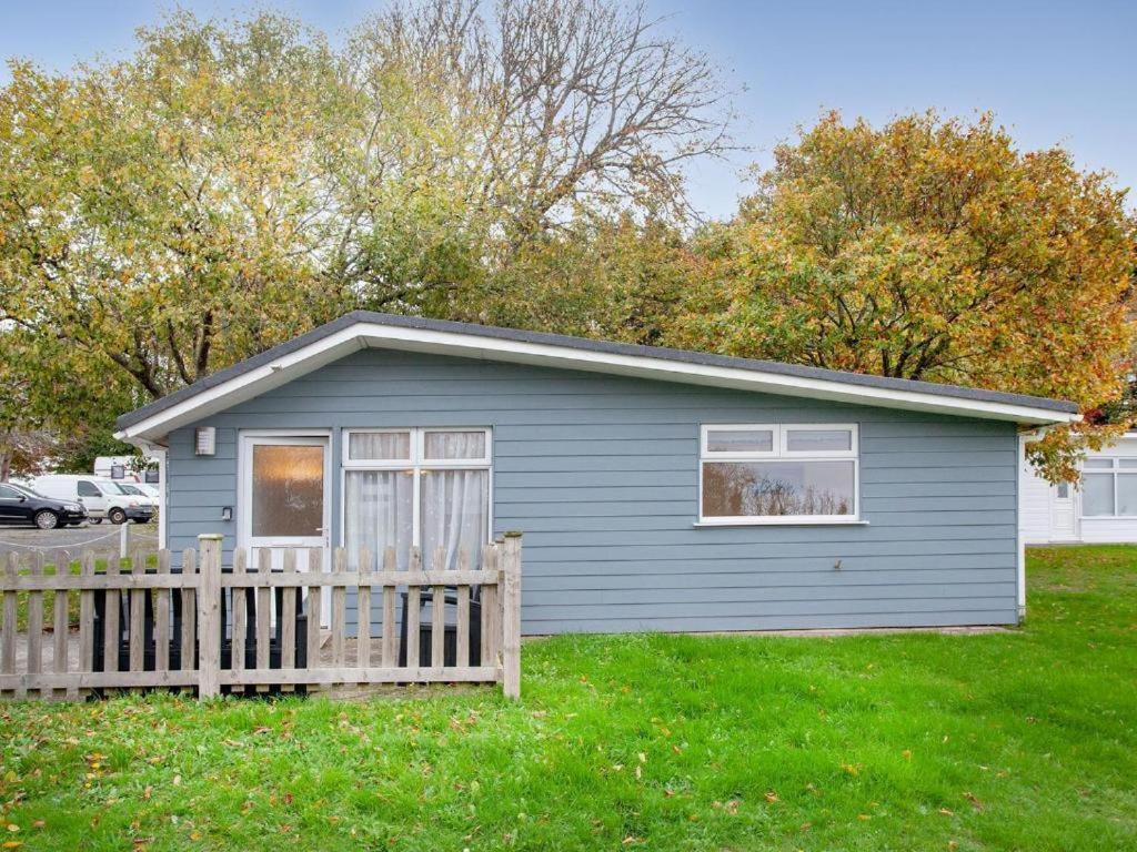 Sunnydaze-Detached Chalet With 2 Bedrooms And 2 Bathrooms And Private Parking Outside Door Dartmouth Exterior foto